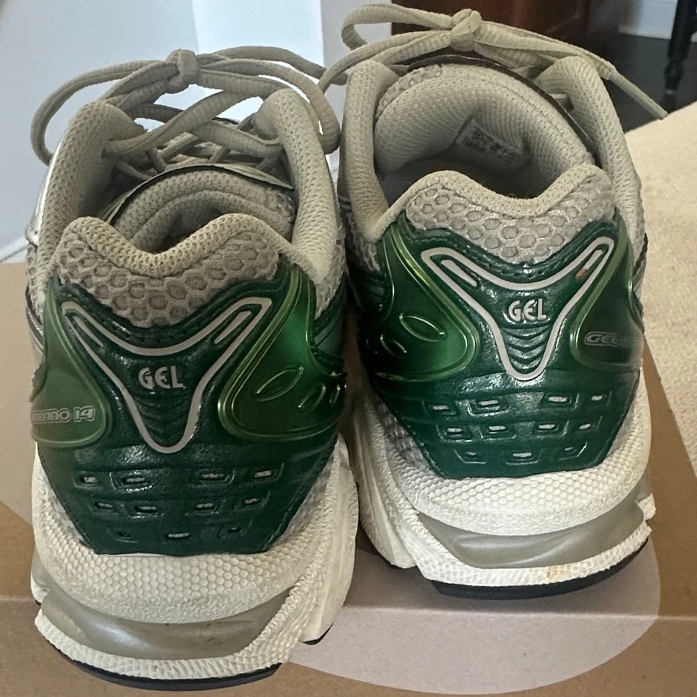 ASICS Gel-Kayano 14 Sneakers size 7 - Picture 7 of 8